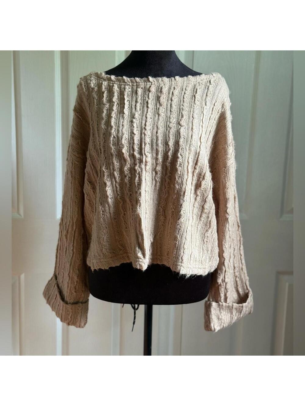 Women's Top | Sweater | Sadie & Sage | Size Medium